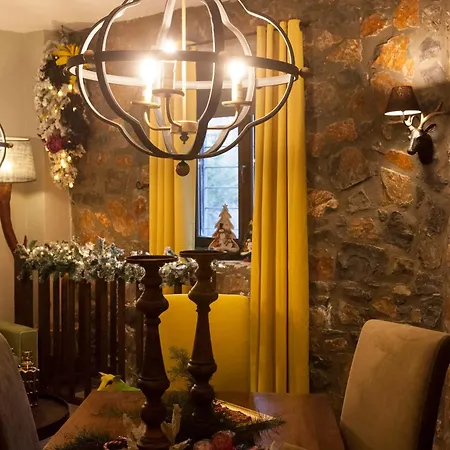 Dandy Palios Agios Athanasios Rocky - Fireplace - Village Square شاليه