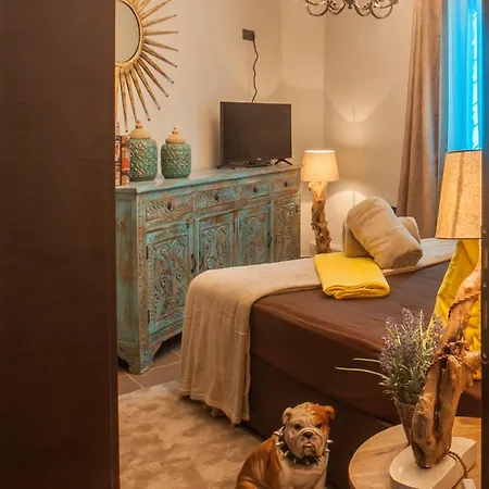 Dandy Palios Agios Athanasios Rocky - Fireplace - Village Square شاليه *