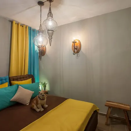 Dandy Palios Agios Athanasios Rocky - Fireplace - Village Square شاليه بالايوس أجيوس أثناسيوس