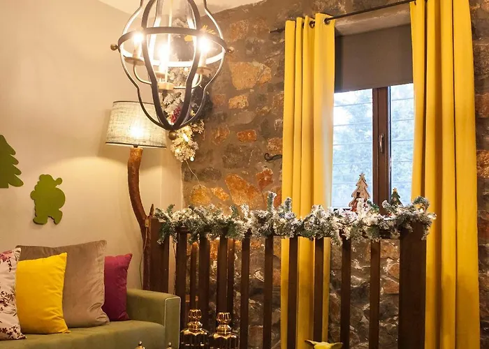 Dandy Palios Agios Athanasios Rocky - Fireplace - Village Square *